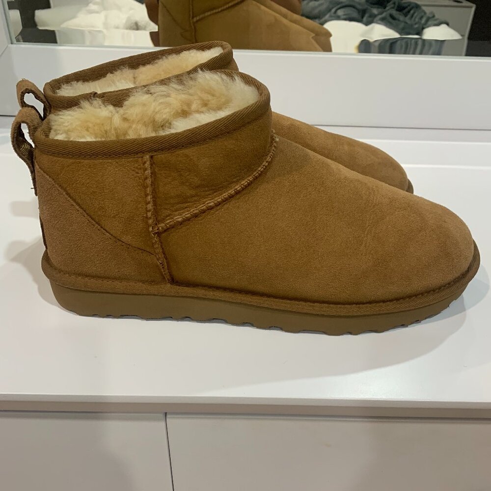 Women's Classic Ultra Mini, Chestnut, size 10